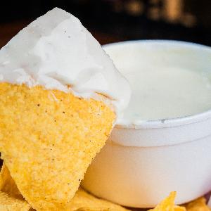 Small Chips & Queso 3 oz.