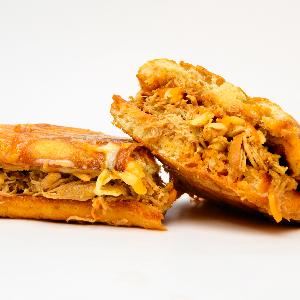 Panini poulet effiloché