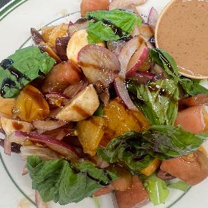  Heirloom Caprese Salad
