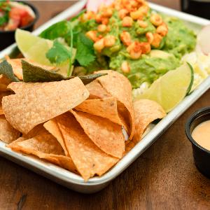 Chips & Guacamole